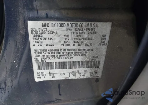 2002 Ford Escape Xlt from USA, damaged, VIN 1FMYU03132KB97339
